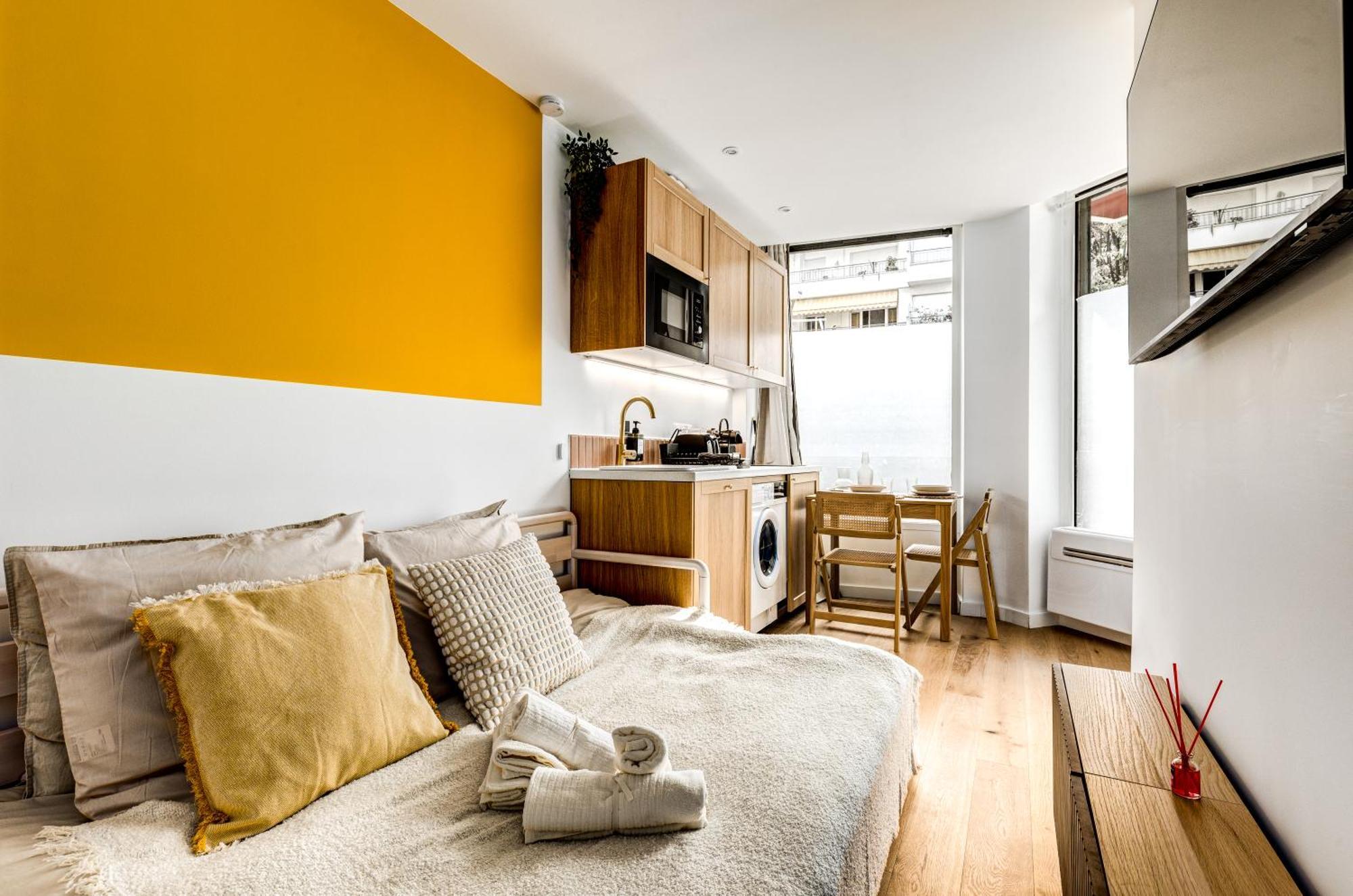 Appartamento Lavie Maison Trio Seaside With Sauna And Hot Tub Nizza