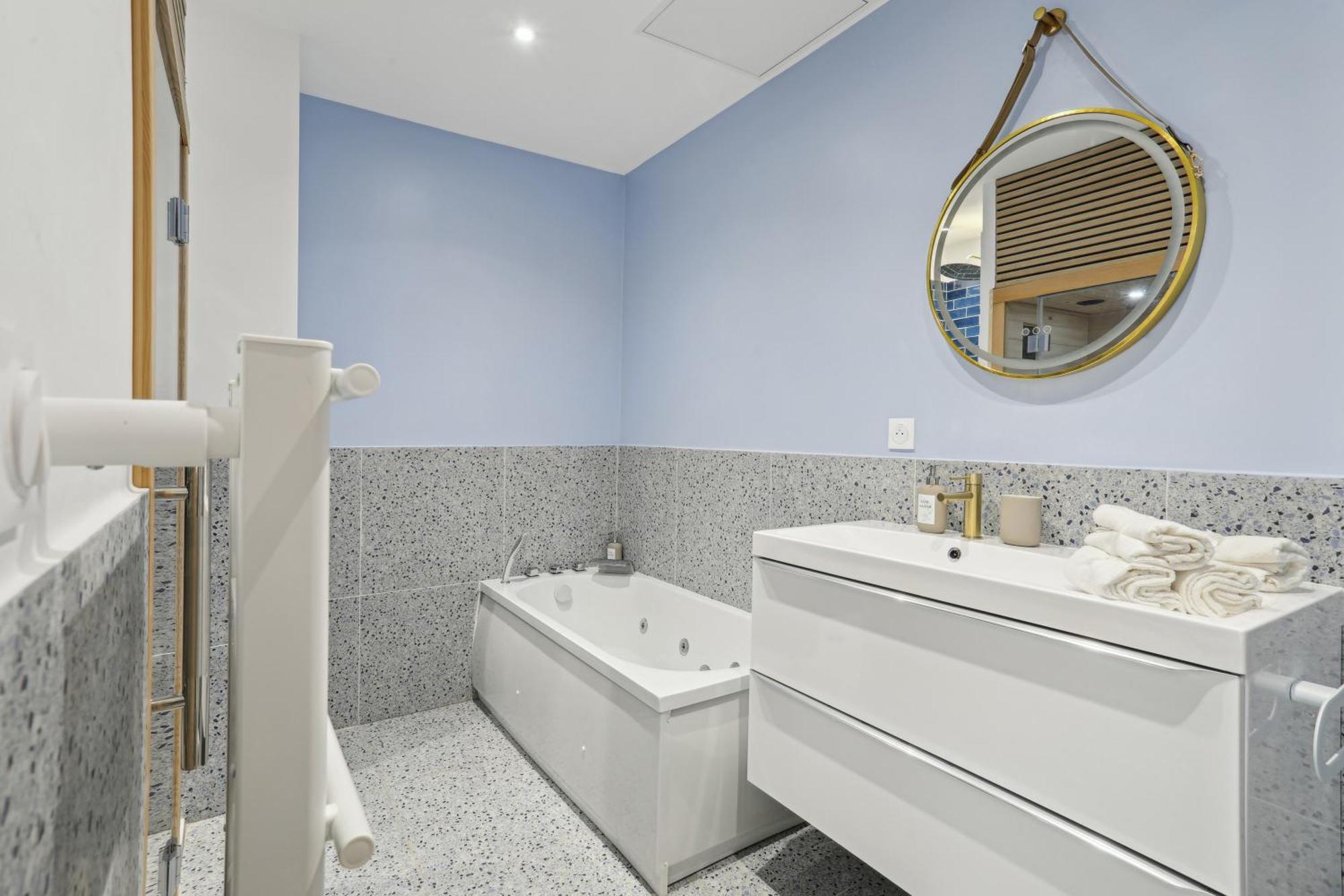Appartamento Lavie Maison Trio Seaside With Sauna And Hot Tub